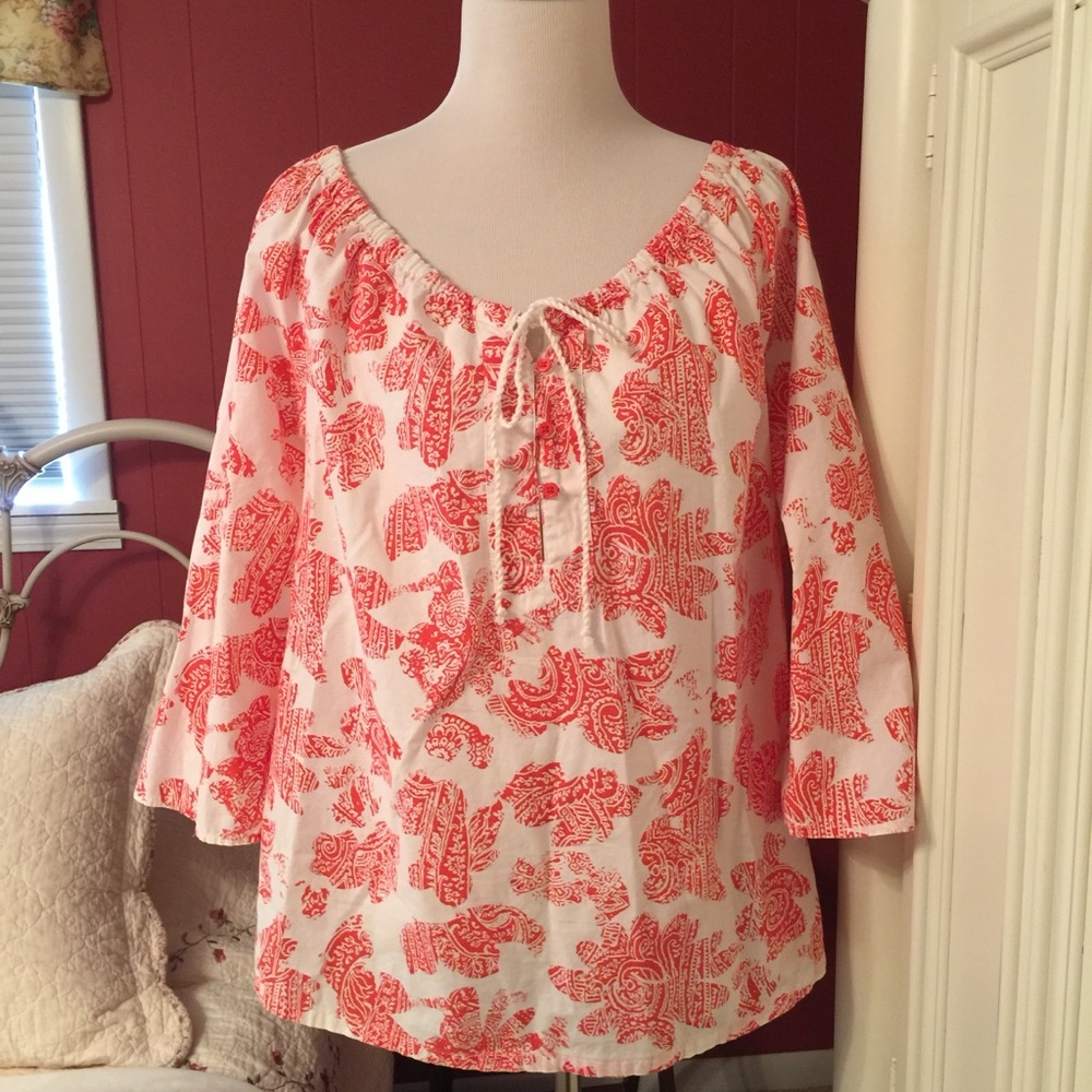 Peasant-Style Lightweight Top